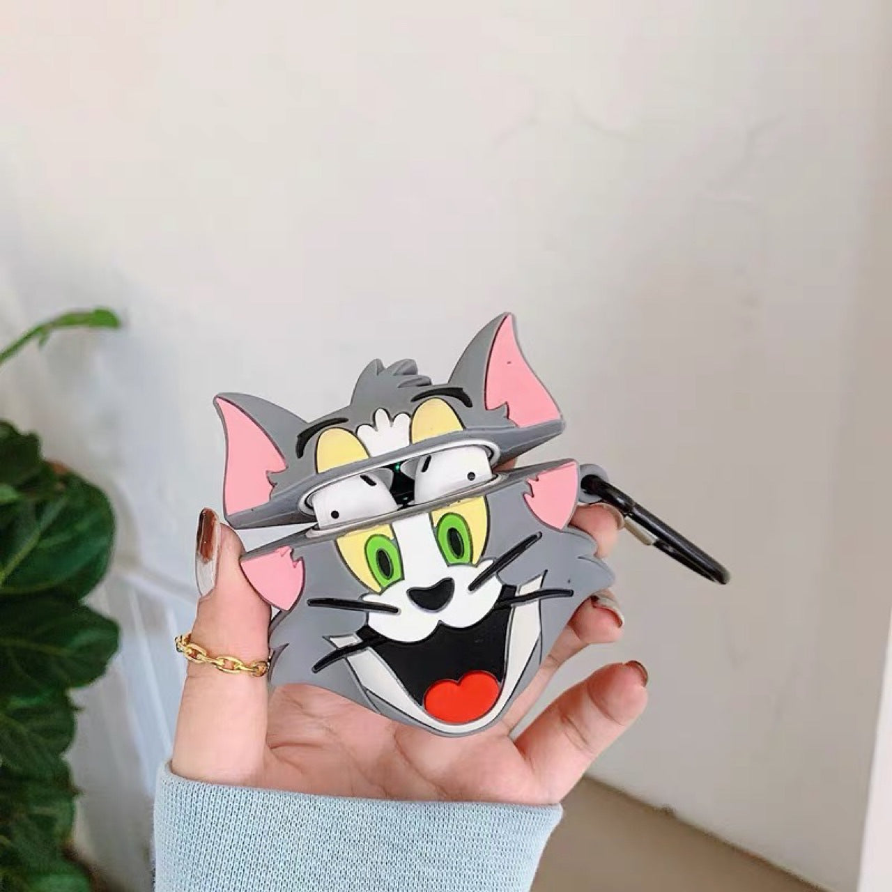 Tom & Jerry Cartoon Character Cat and Mouse Geek Popular TV Show 3d Inspired Cool AirPods Case Cover – Premium Silicone Protection Gift For him/Gift For her AirPods 1/2/3/4 & AirPods Pro – Stylish, Durable & Shockproof